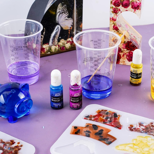 Epoxy resin mixing - epoxy, cups,